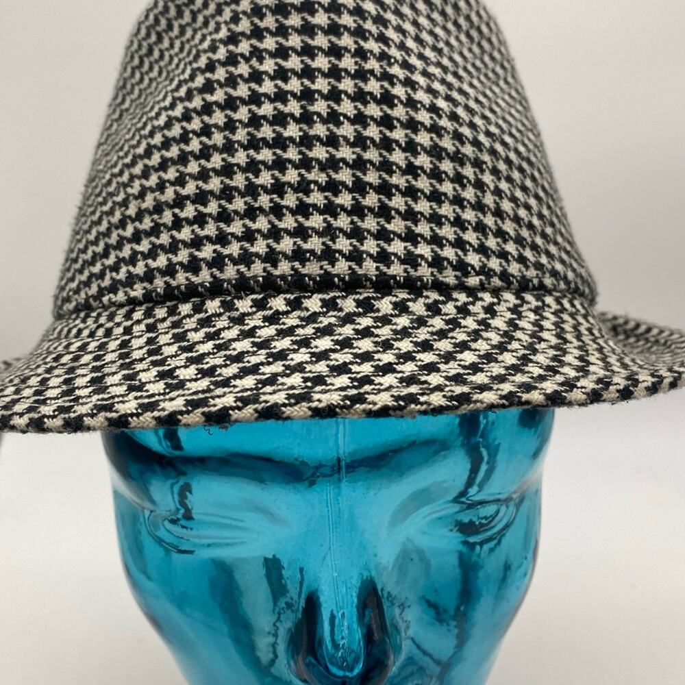 Ladies Black & white plaid dress hat